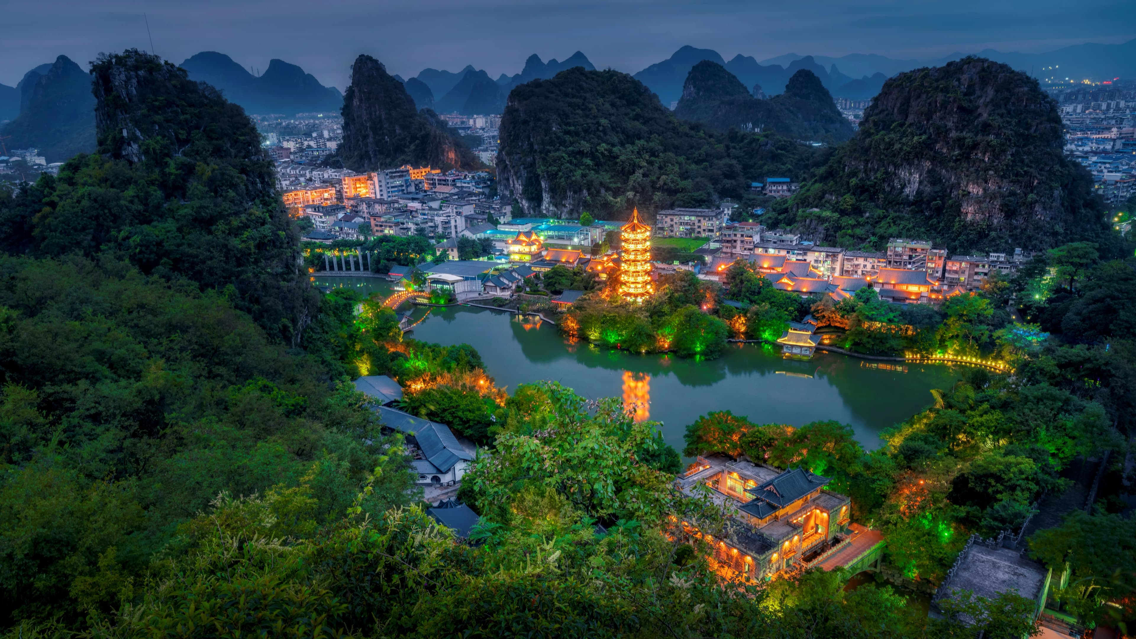 Guilin Two Rivers and Four Lakes Cruise Travel Guide