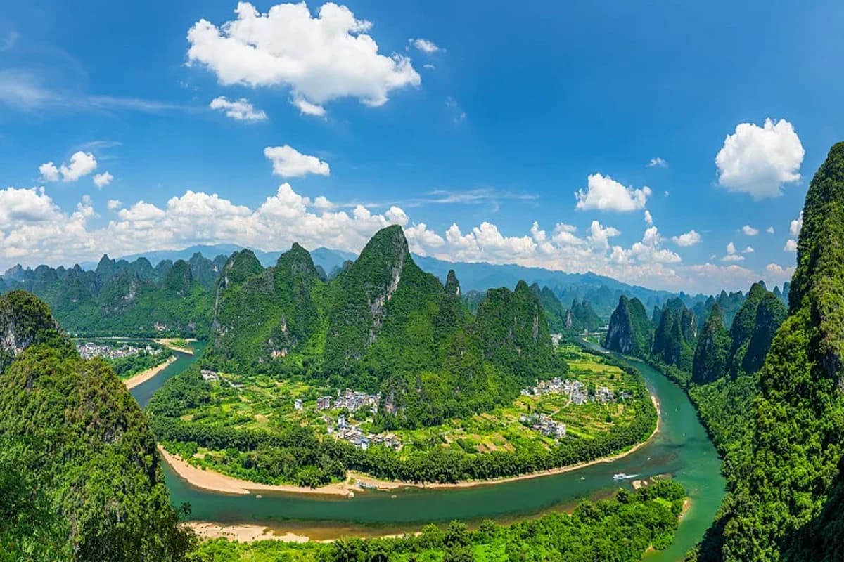 Xianggong Mountain