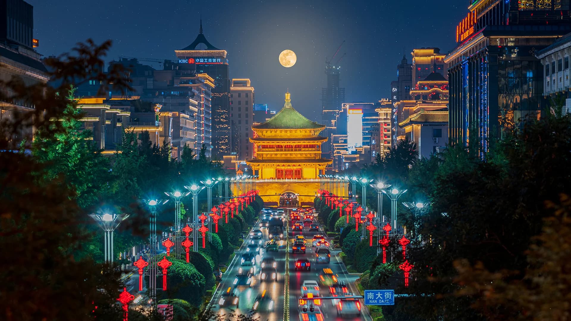 Top 10 Must-See Attractions in Xi'an for First Visits
